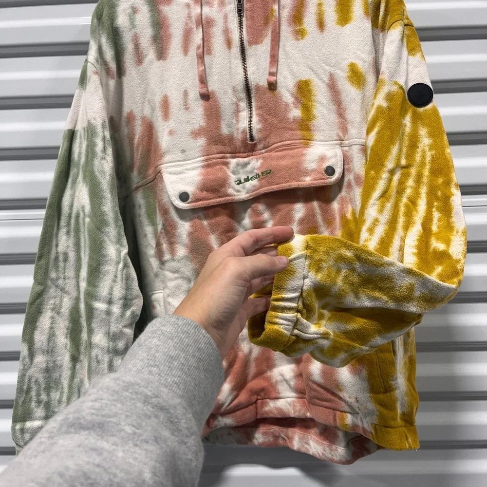 Quicksilver Tie-Dye Hoodie with Front Pocket - Picture 4 of 9